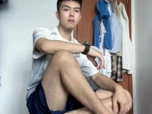 体育生 Gay 初精 XX 男男软件，极致体验，让你欲罢不能